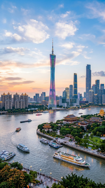 A beautiful scenic photo of Guangzhou, China, featuring iconic city landscapes with the Pearl River,预览效果