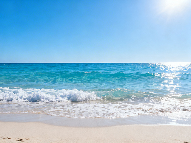 明亮清晰的海滨背景，湛蓝的海水清澈通透，海浪轻柔拍打着细腻的浅色沙滩，天空晴朗无云，阳光充足柔和，整体场景清透自然，充满夏日清新感