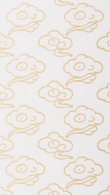 白色背景上由金色细线勾勒的传统祥云图案暗纹，呈规律重复的二方连续排列，线条流畅圆润，云纹造型古典对称，整体风格简洁雅致，具有东方传统装饰美学特征，金色暗纹在白色背景上形成细腻柔和的视觉对比，呈现出低调而精致的纹理质感。预览效果