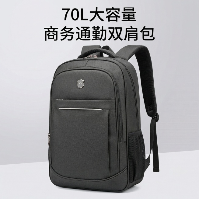 我的产品是70L书包 帮我做10张高级主图预览效果