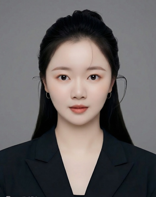 将图片底色修改成中灰色，人物不变预览效果