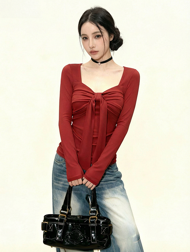 把图2模特的头像换成图1模特