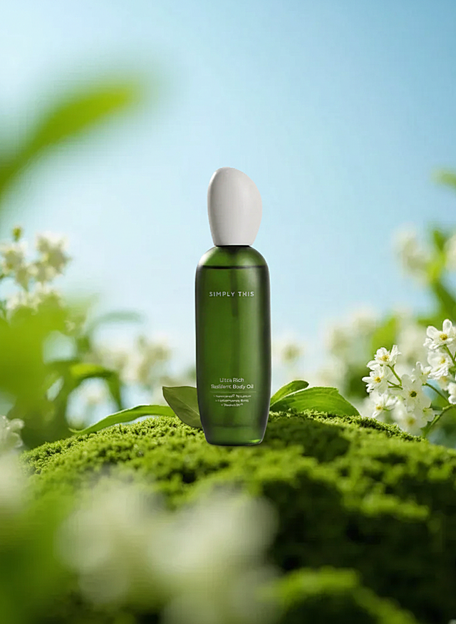 参考图2配色和场景元素，改变图1