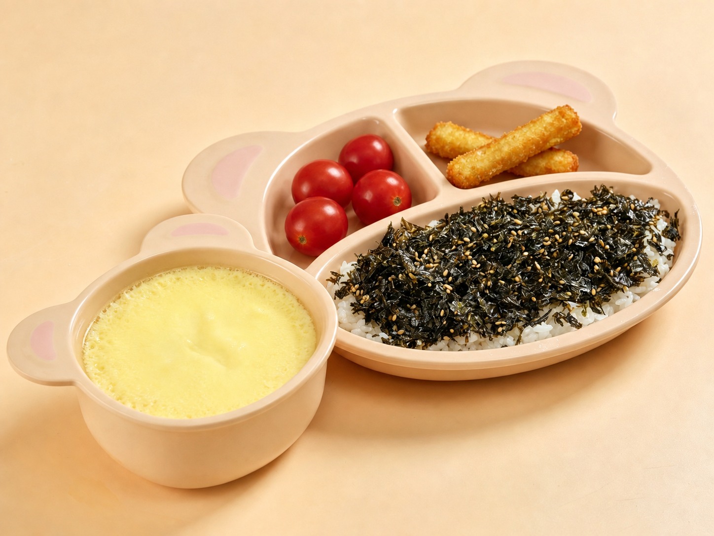 将图中左上角格子里的哈密瓜块替换为4个红色的小番茄（圣女果），… - 图片创意预览