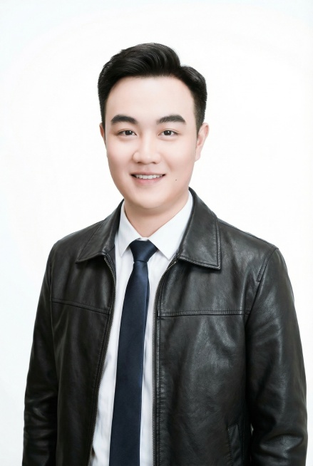 根据我提供的人物照片，帮我生成20张明星写真图，五官跟参考图片一直，照片可以都市时尚肖像，包含深色西装男性、格纹衬衫青年男性、皮夹克领带男性与侧身扶耳青年，背景涵盖纯色、天空与现代弧线元素，整体比较干预览效果