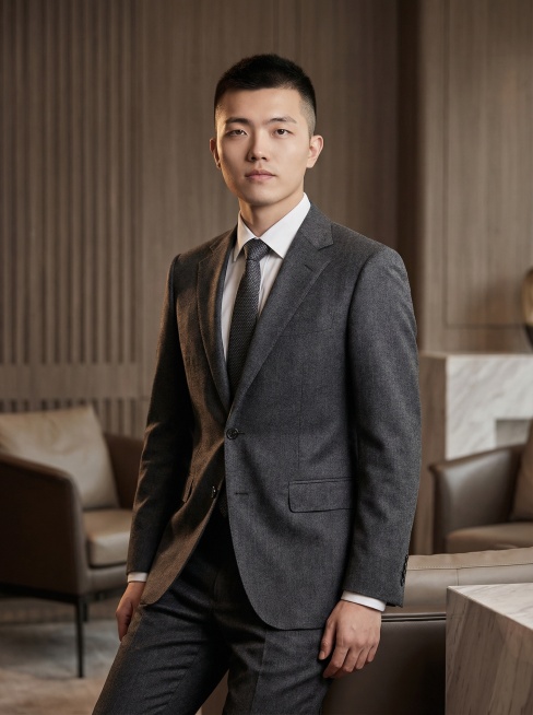 根据人物形象，生成职业照，要高级些预览效果