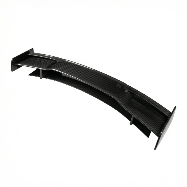 Professional e-commerce retouching for carbon fiber auto parts, precise intelligent cutout to retain预览效果