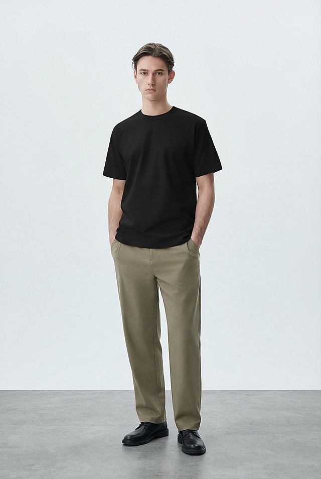 模特服装不能给改变
灰色地面与白色背景，光线自然，背景简洁
画质要求：写实，8k，高细节，对焦清晰，光线自然，无变形