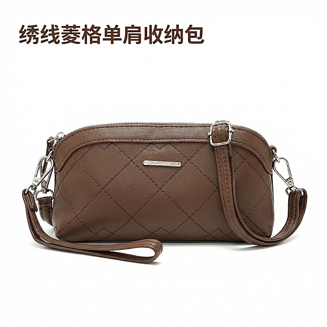[垫图] https://gd-visitor.dancf.com/tmp02/b847f1648679bd02e0107bd4fd847348/80df088864984be68257fbd048024dcd.jpg
[主图主题] 白底标准产品展示主图
[氛围/风格] 纯白背景，均匀棚拍光线，清晰干净
[画面元素] 棕色菱格单肩包正面居中展示，背景为纯白色，光线均匀柔和，完整清晰展示包包整体轮廓和外观设计，产品大小占比约60%，符合1688平台标准主图要求
[配色色系] 主色调：焦糖棕色，纯白背景，银色五金点缀
[视角构图] 正面平视，居中对称构图
[文字版式] 主文案“绣线菱格单肩收纳包”在左上角，深棕色无衬加粗字体，简洁明了不遮挡主体