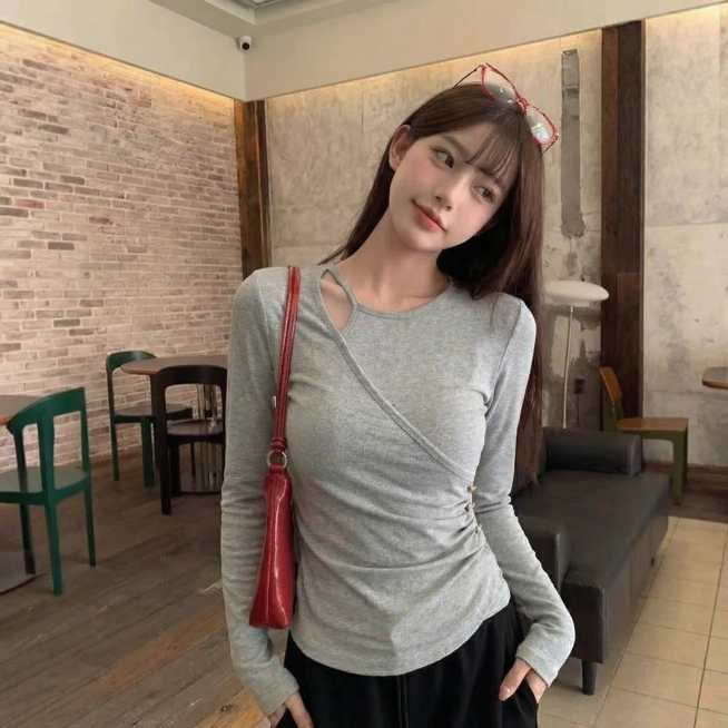 「图片1」变换5张不同姿势的图片预览效果