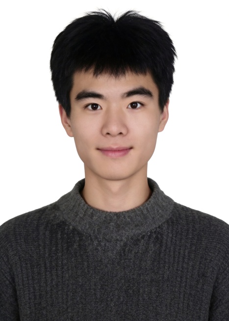 保留第一张图中人物发型､脸型､年龄特征生成标准样式纯正面证件照;人物主体严格居中,头部大小与位置严格对齐第二张图,双肩水平平衡,面部中轴线对齐画面中心,正视前方;标准证件照构图,人物绝对居中;头顶上方预览效果