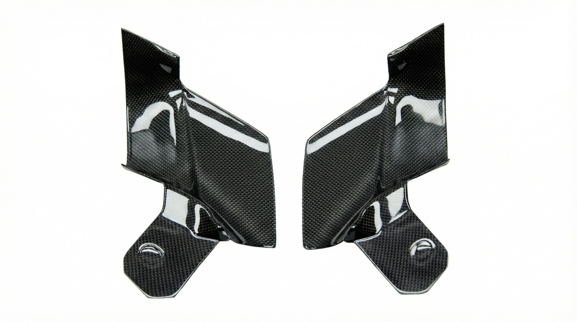 Professional e-commerce retouching for carbon fiber auto parts, precise intelligent cutout to retain预览效果