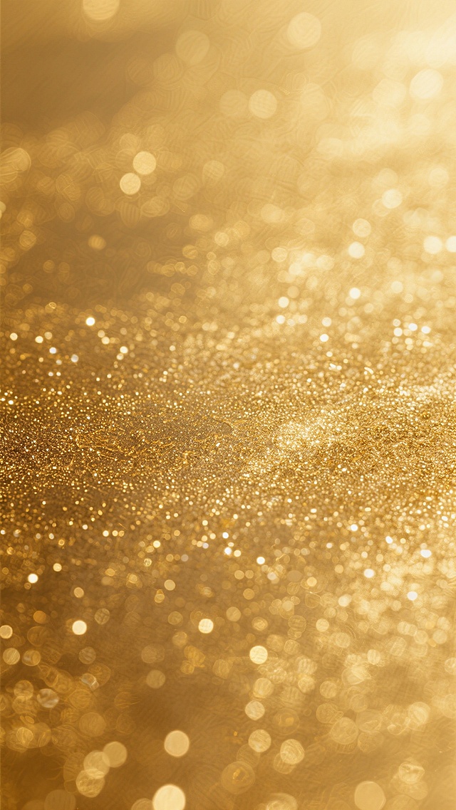 一张金色背景图，整体呈现出细腻的磨砂质感，金色的色调温暖而富有光泽，表面有细微的纹理和不规则的斑驳光影效果，仿佛是由无数细小的金色颗粒凝聚而成，光线在其上呈现出柔和的反射，没有明显的图案或文字，整体氛围奢华而典雅，具有复古的金属质感，适合作为高端设计的背景使用。