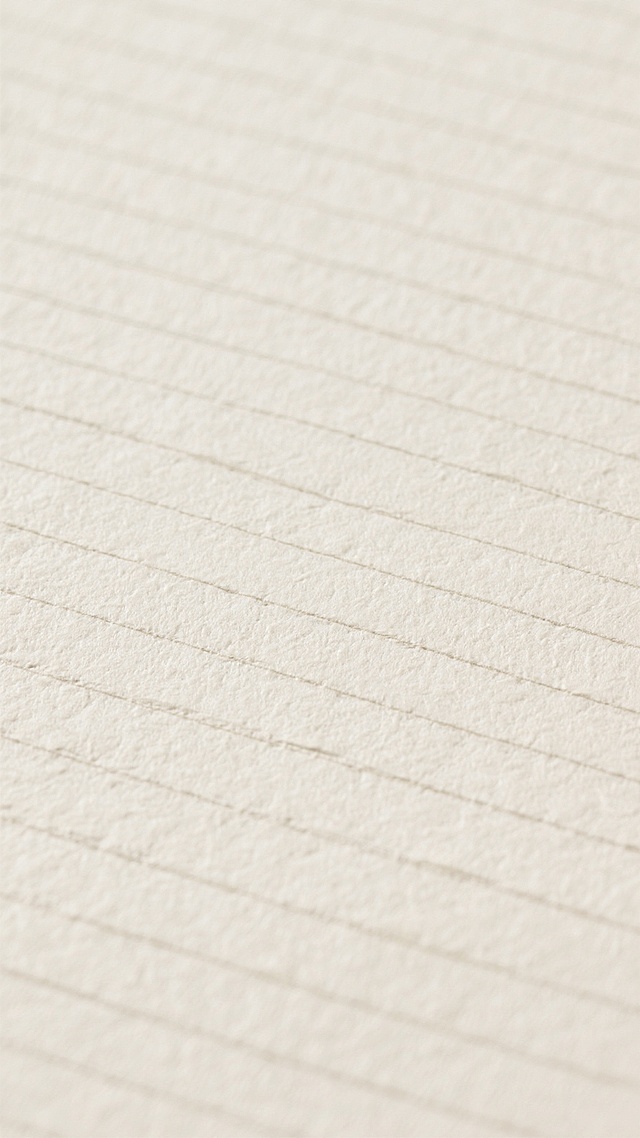 一张纯净的米白色纸张纹理背景，纸张表面布满细密、均匀且略微凸起的横向纹理，纹理线条清晰但不生硬，呈现出自然的纸质纤维质感，整体色调柔和统一，具有简约而真实的纸张触感，营造出干净、素雅、略带复古的氛围，适合作为设计底图使用。