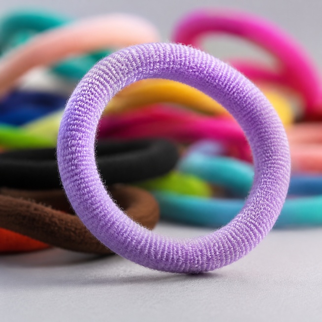 [Main Image 3] Material detail close-up of hair elastic. Magnify the soft fabric texture of the hair预览效果