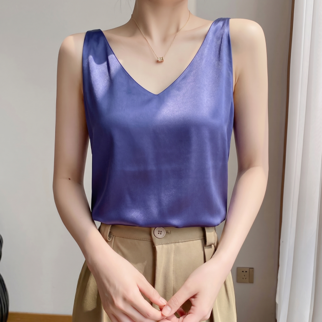 将白色衣服转变成蓝紫色预览效果