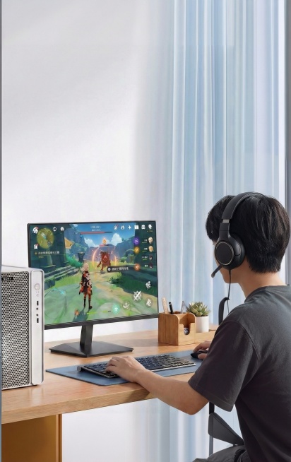 短头发  带耳机预览效果