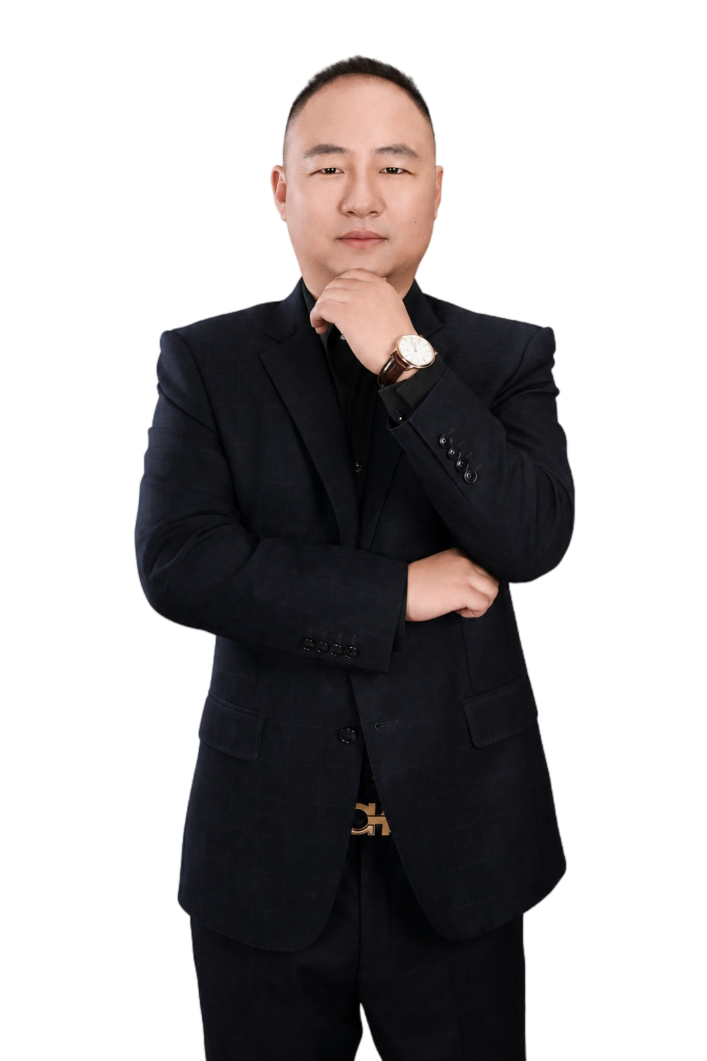 只保留图中的人物，去除所有背景和其他元素，透明背景PNG，人物… - 图片创意预览