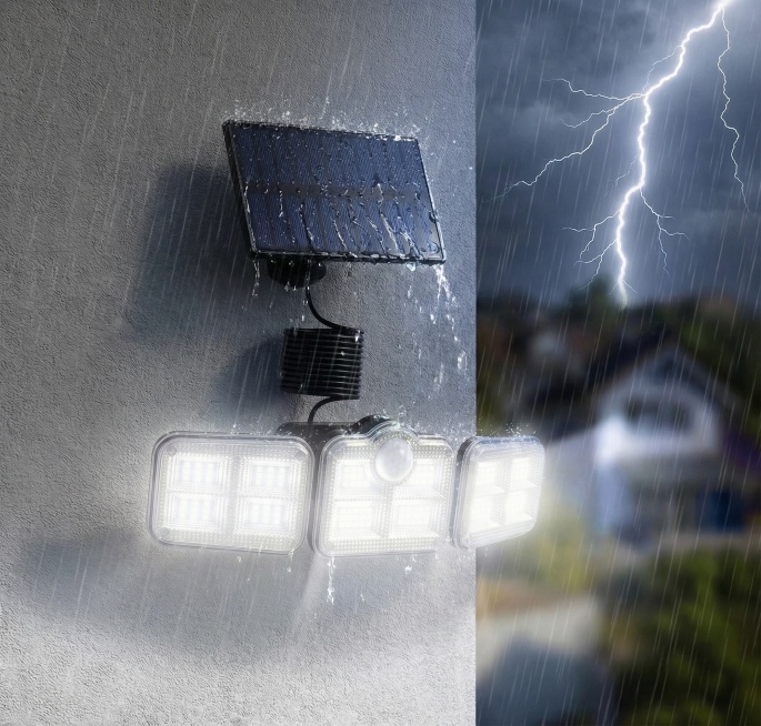 晚上下雨，产品上有水珠 还有闪电预览效果