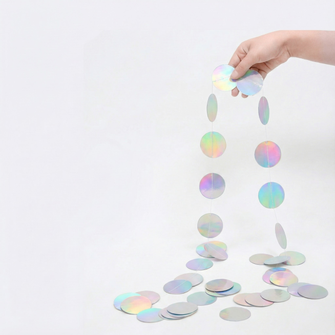 将图片二中的幻彩圆纸片替换到图片一中的圆纸片预览效果