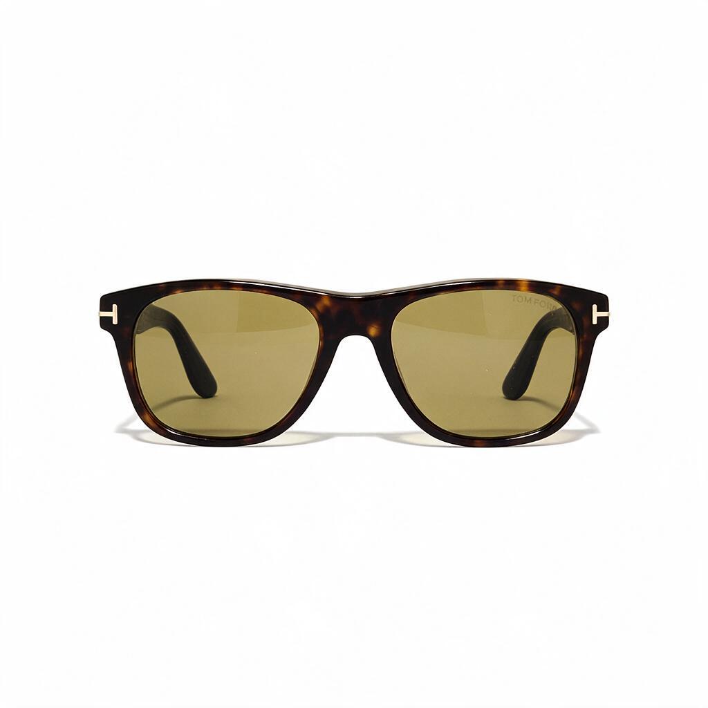 Front view of wayfarer-style su… - 图片创意预览