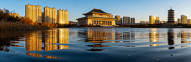辽宁省地标性风景照片，写实风景摄影，清晰明亮的地标风光