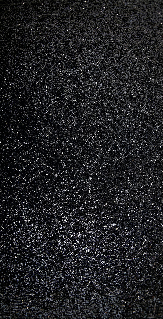 改成黑色亮片效果，增加清晰度，其他保持不变