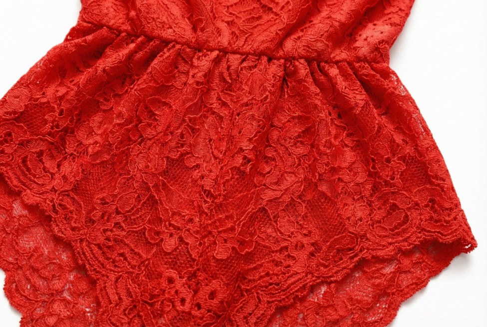 帮我根据产品帮我生成6张不同的产品细节图，要跟上传的图片一样，白色背景，真实摄影8K,每一张细节单独展示，单独生成。预览效果