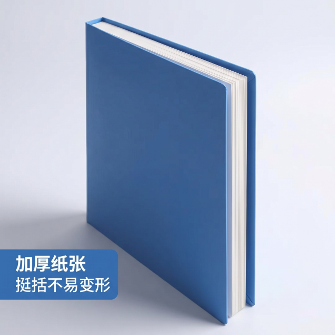 [主图-4] 纸张厚度侧展示。
[氛围风格] 品质感展示
[画质] 商业摄影质感，光线柔和通透，产品清晰真实，画面干净高级
[元素] 竖立展示病历本侧面，体现纸张厚度和整体挺括质感，保持蓝色封面颜色和预览效果