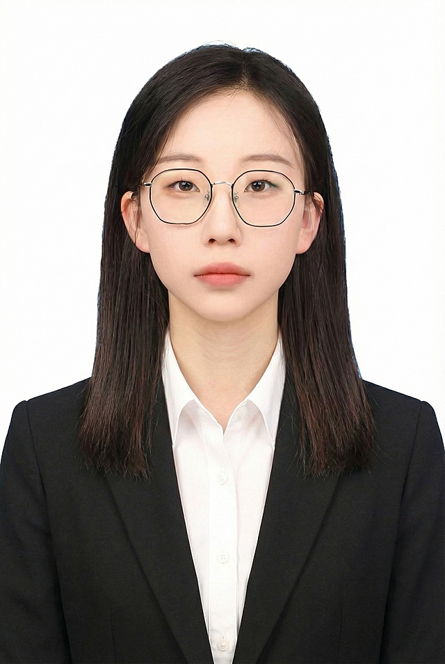 将衣服换成正装，其他不变