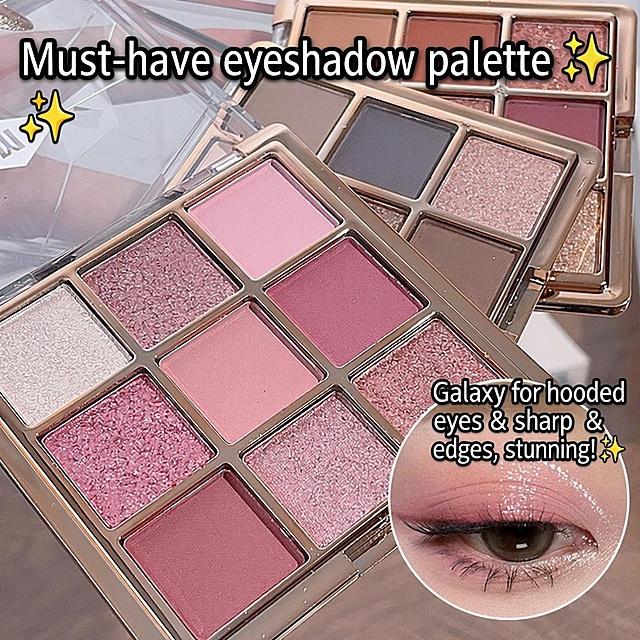 方案一：顶部"Must-have eyeshadow palette ✨"，右下角"Galaxy for hooded eyes & sharp edges, stunning! ✨"，保留星星符号与字体效果