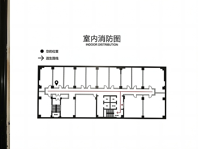 底色替换成白色，去掉红色字体