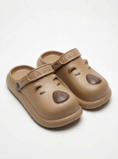 [Main image 1] Khaki bear design hole-free clogs product main image, pure white background, Shein fa预览效果