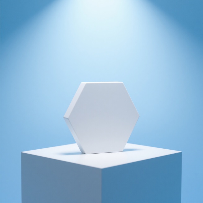 极简主义3D渲染风格，纯净的渐变蓝色背景，柔和的顶部光源形成清晰的物体投影，白色立方体基座上放置一个六边形展台，表面光滑无纹理，整体构图简洁平衡，光影过渡自然，营造出宁静、现代的氛围。预览效果
