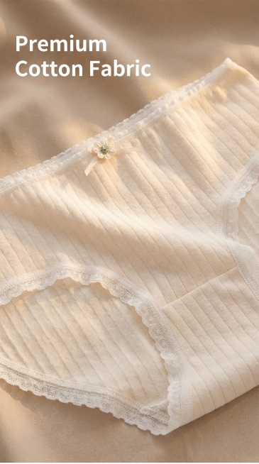 Product detail display, close-up of the fabric texture of women's apricot panties, show the clear ve预览效果