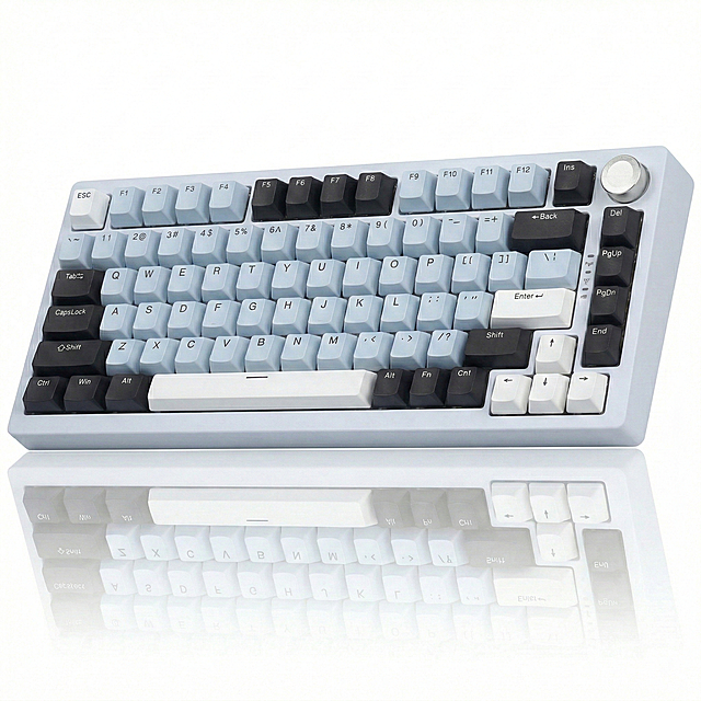 将图1键盘的键帽颜色替换为图2键盘的配色，保持键盘结构布局和背景不变