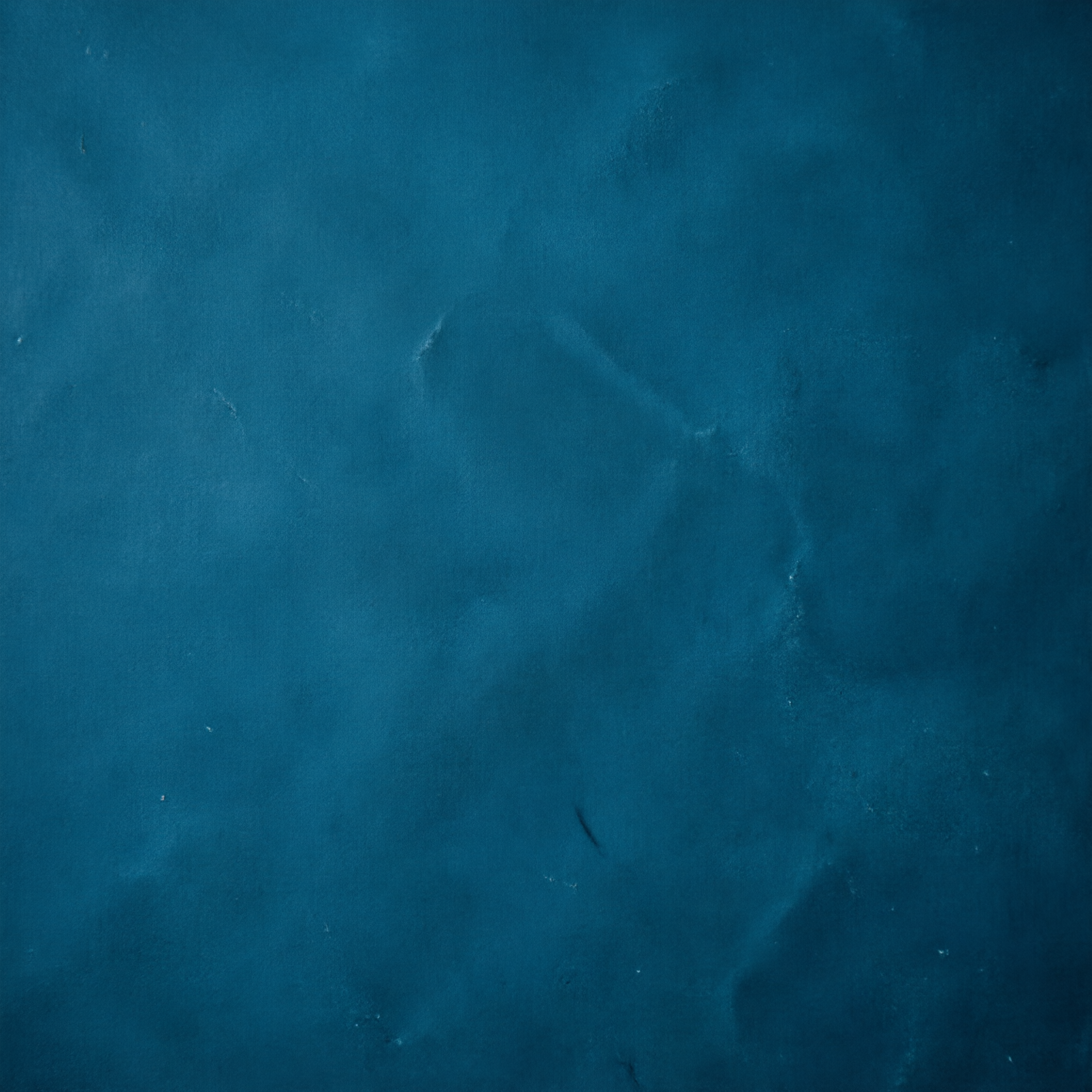 石青，一种深青偏蓝的传统中国色，纯净均匀的石青色背景，细腻的矿… - 图片创意预览