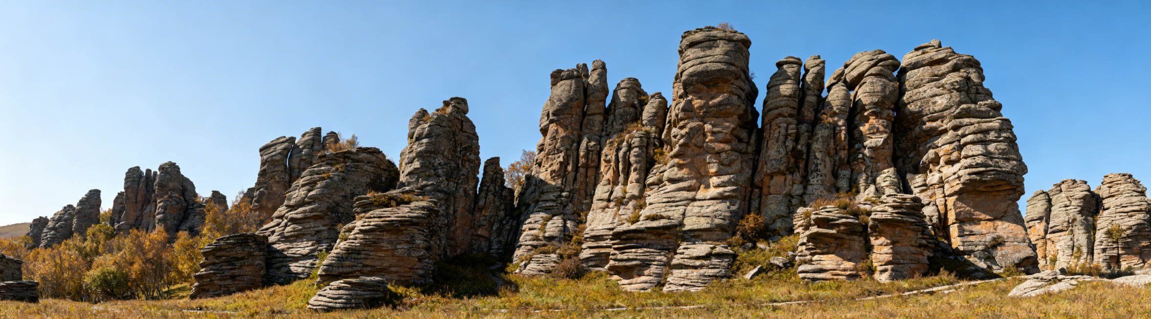 赤峰阿斯哈图石林景区实景照片，写实风格，高清真实石林自然场景预览效果