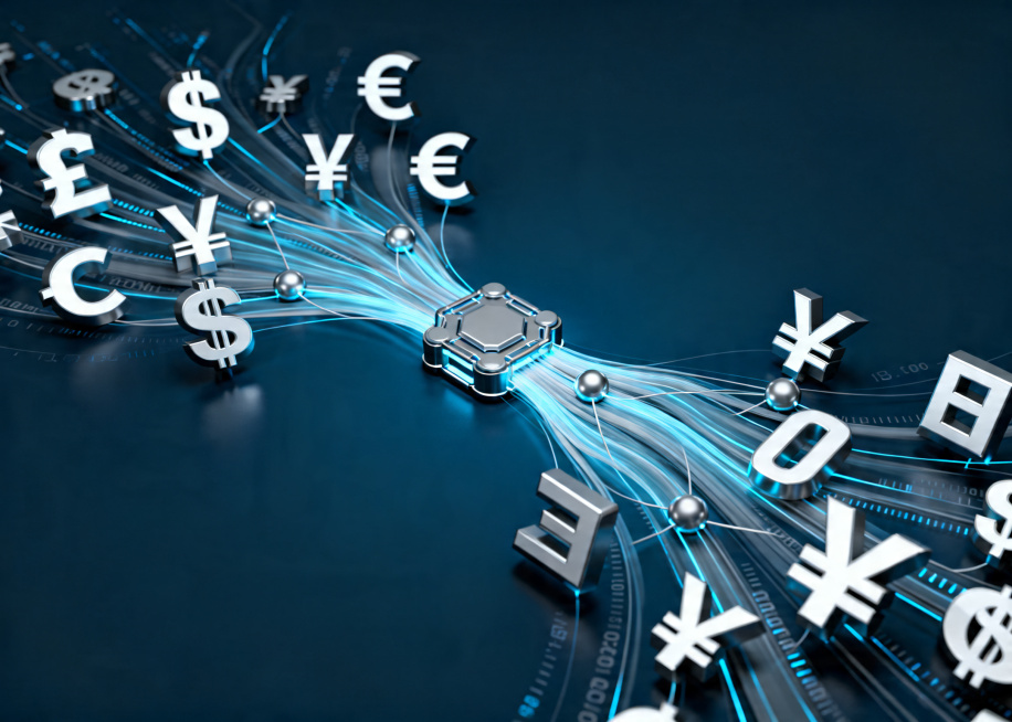 金融IT科技风格图片，适用于网站宣传，跨境支付区块链网络，藏青色科技背景搭配跨境转账数据流和多国货币符号，国际化金融科技预览效果