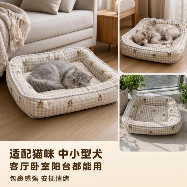 [主图-4] 场景适配展示，展示不同宠物与居家场景适配性。
[氛围风格] 生活化多场景展示，温馨自然
[画质] 商业摄影质感、光线柔和通透、产品清晰真实、画面干净高级
[元素] 左侧主场景展示猫窝放置预览效果