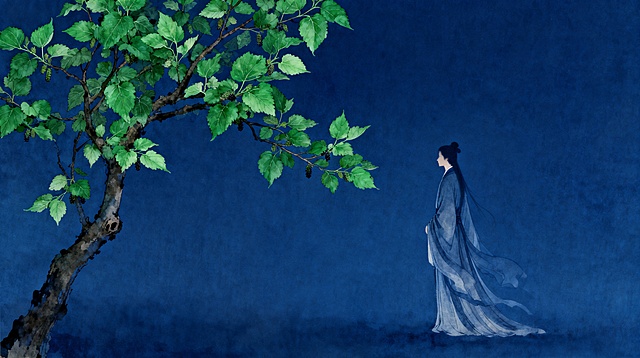 深蓝色打底，要求有桑树以及古衣两大元素，要求改为高19cm宽34cm，中间两大元素要求有一段距离，方便我后续加入文字内容