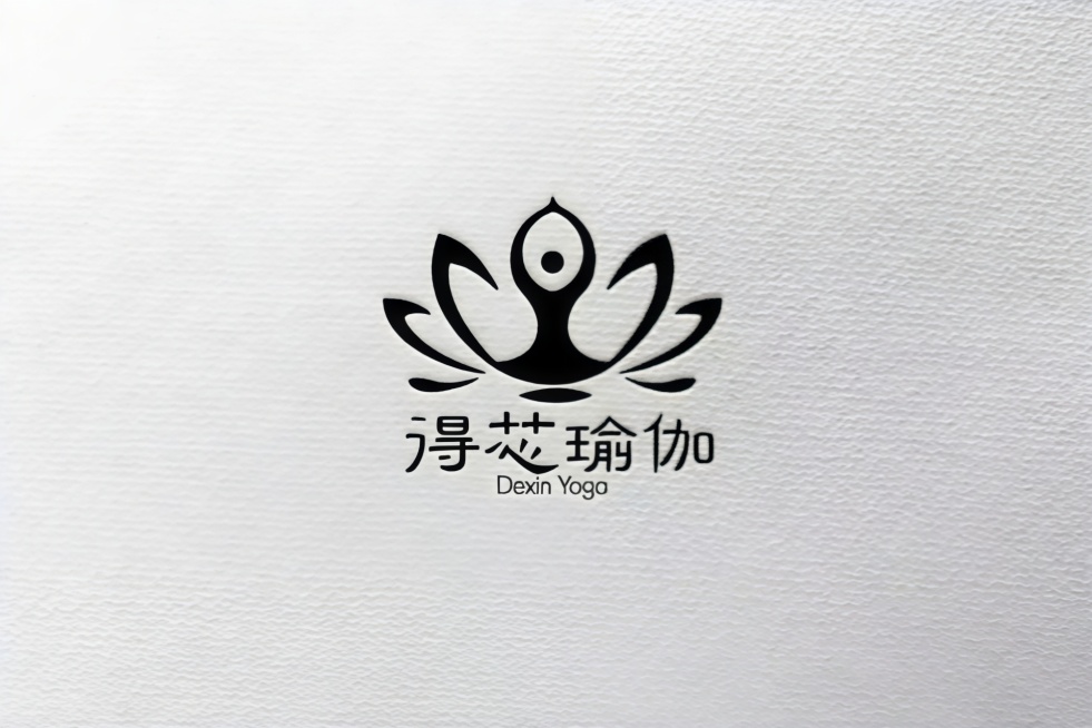 标志做成黑色 白底得到预览效果