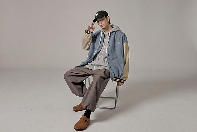 图一穿到图二的脚上