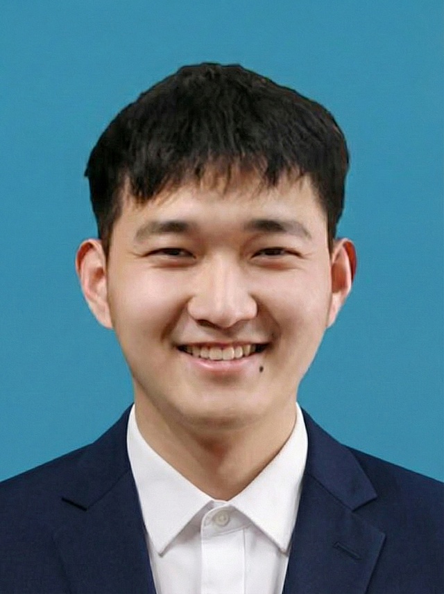 西服证件照