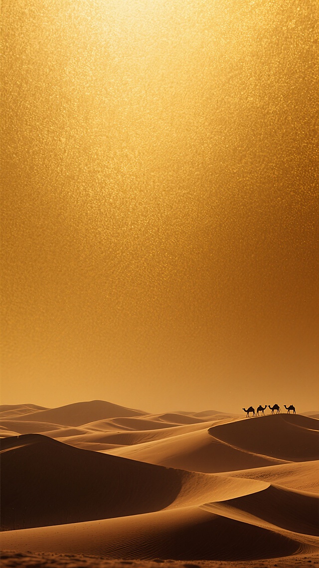 金色渐变背景，从顶部明亮的暖金色过渡到底部深沉的古铜金色，带有细腻的磨砂质感纹理，整体呈现出温暖而富有质感的视觉效果，融入丝绸之路沙漠的元素，如远处起伏的沙丘轮廓和隐约可见的驼队剪影，保持画面的金色调统一和磨砂纹理质感。