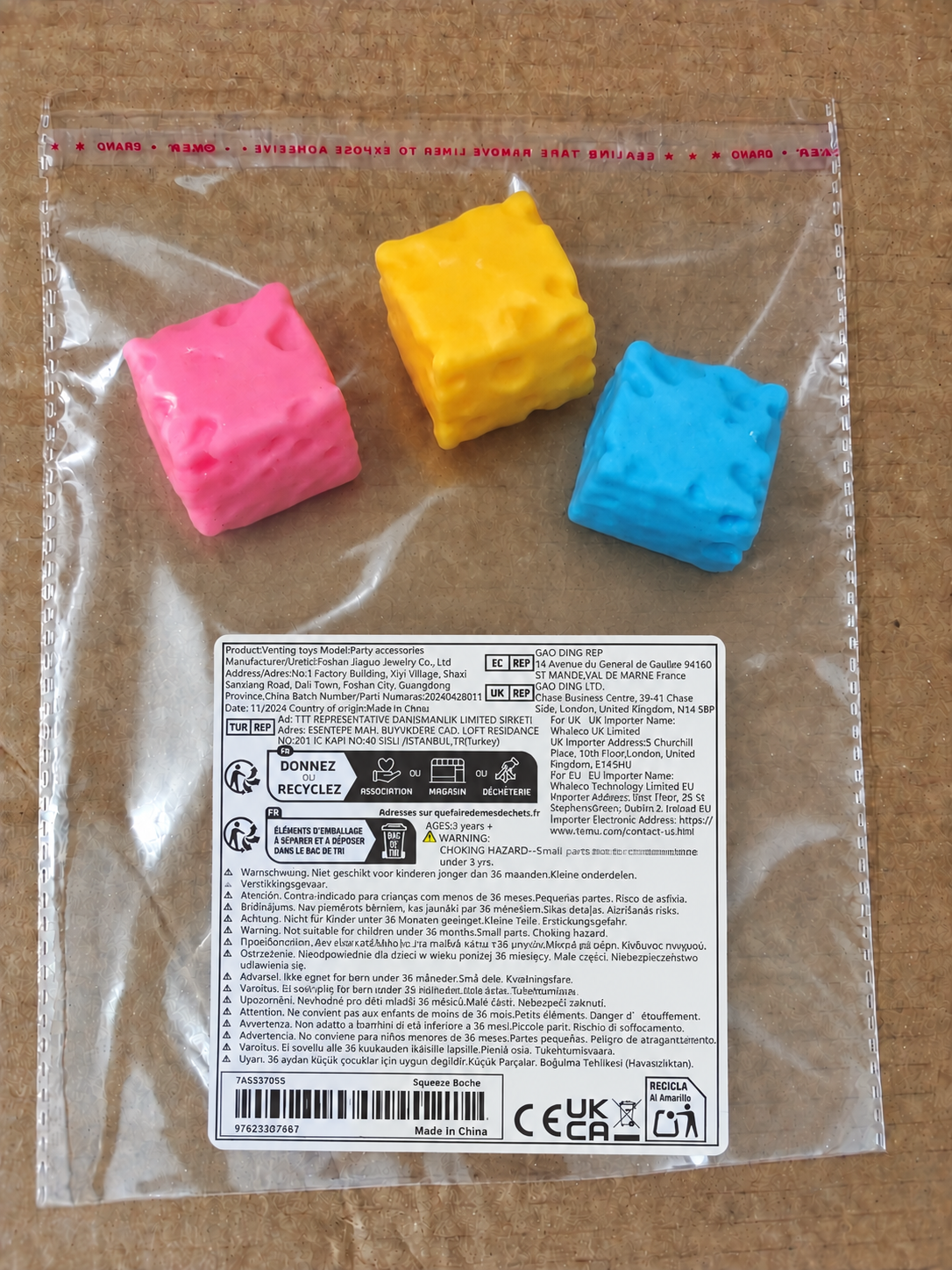 将图一透明袋上白色标签内的所有文字内容，精确替换为图二标签上的… - 图片创意预览