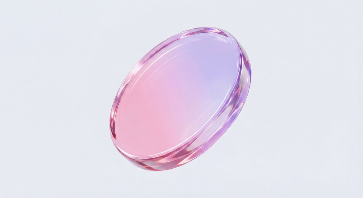 生成一个玻璃质感渐变透明椭圆形装饰素材，马卡龙粉紫色渐变，玻璃光泽，纯净浅背景，简约设计感抽象几何素材预览效果