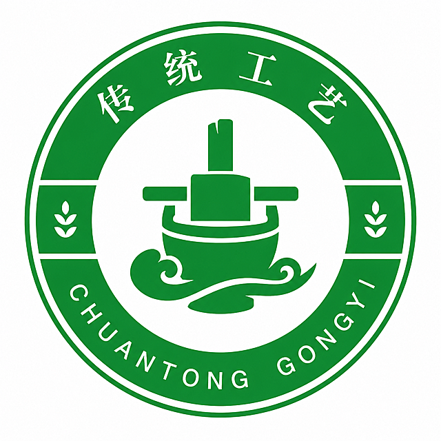 参考参考图片的绿色圆形农产品认证标志风格，生成一个“传统工艺”的logo，整体为圆形绿色认证标志设计，带有“传统工艺”文字，简洁正式，主色调绿色和白色