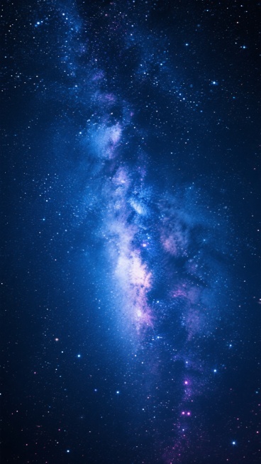 一张深邃的星空背景图，画面中布满了无数闪烁的星星，深蓝色的夜空中，一条明亮的银河贯穿其中，银河呈现出蓝白色的光芒，边缘泛着淡淡的紫色和粉色，星光璀璨，给人一种神秘而宁静的感觉。预览效果