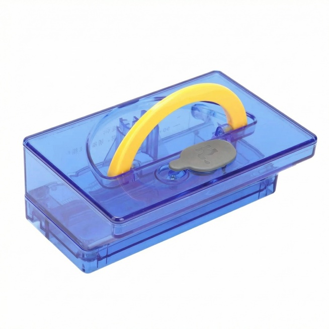 原图垫图，产品保持原外观和结构不变，Robot Vacuum Cleaner Spare Part Water Tank，product centered on pure white backgrou预览效果